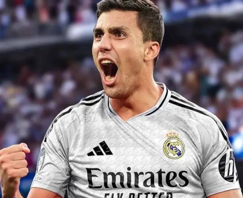 不来了，皇马！曝曼城将与金球先生续约，皇马克罗斯接班人没着落